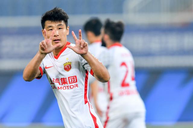 开云下载-穆帅复盘海港录像认准武磊价值 建队目标人尽其才