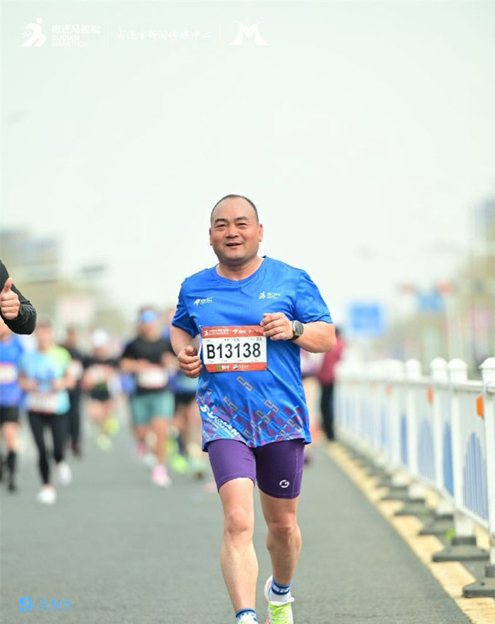迁马·跑在水美酒乡｜王震：迁马予力 奔跑不止|马拉松|淮安市|江苏省|报名|训练_新浪新闻